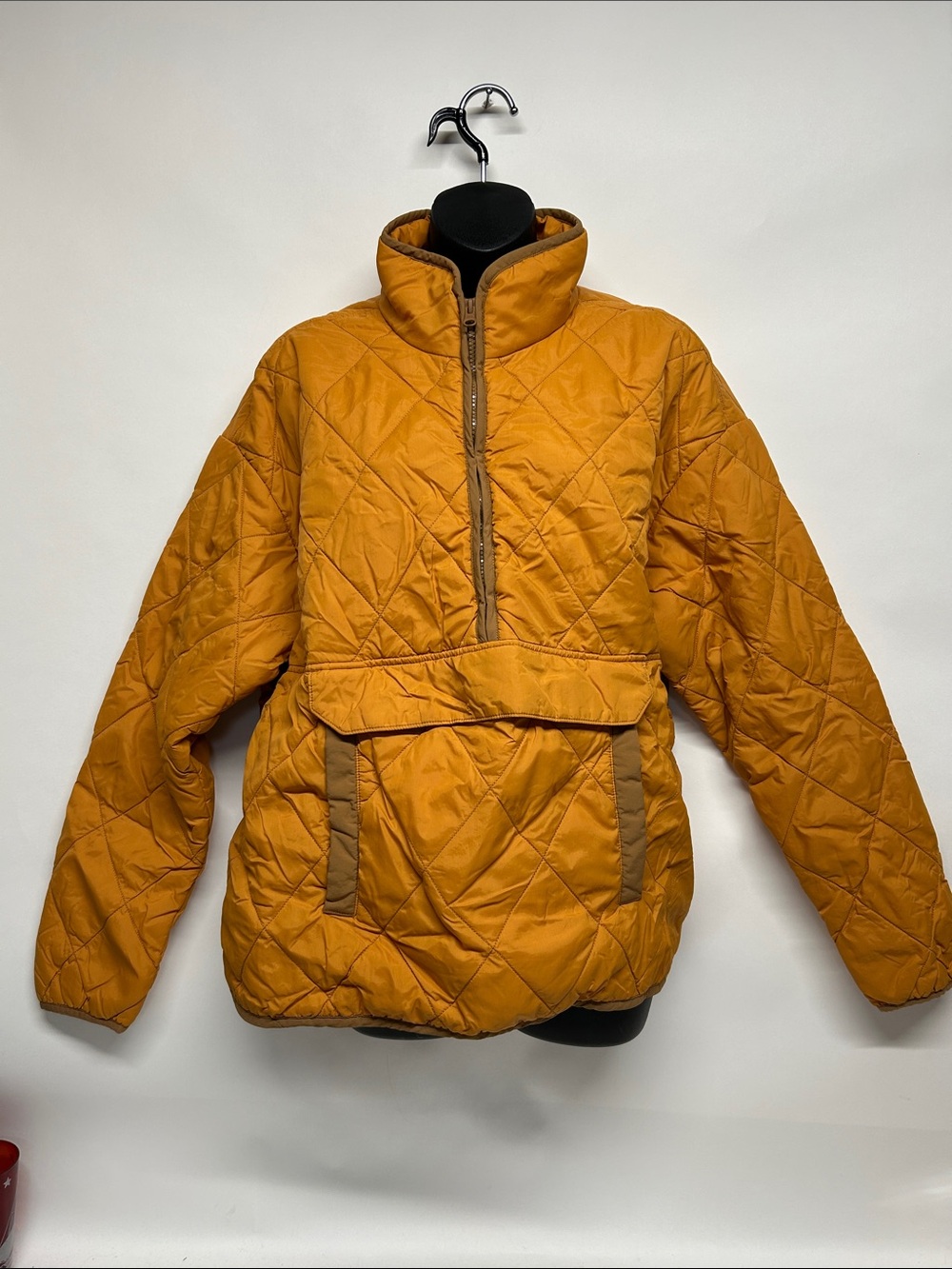 Alpine Design women’s Mustard Yellow Puffer Jacket medium kangaroo pocket